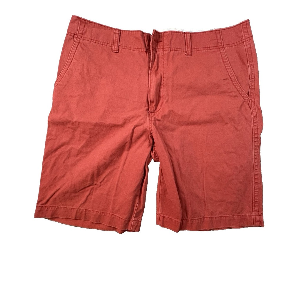 Old Navy Men's 38 Red Coral Broken In Khaki Shorts Classic Length Flat‎ Front